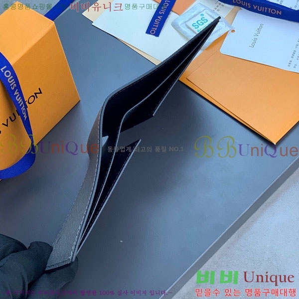 #̺  Ÿ̰  M81555-102