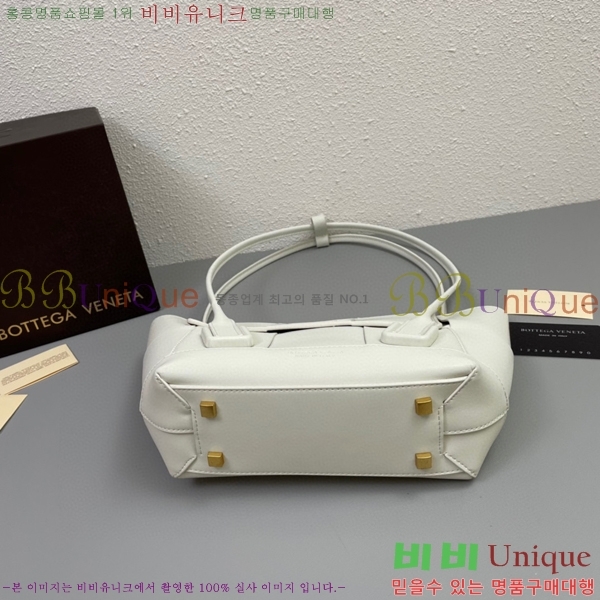 ���װ� ����Ÿ �Ƹ��� ��Ʈ�� S06005-1-4