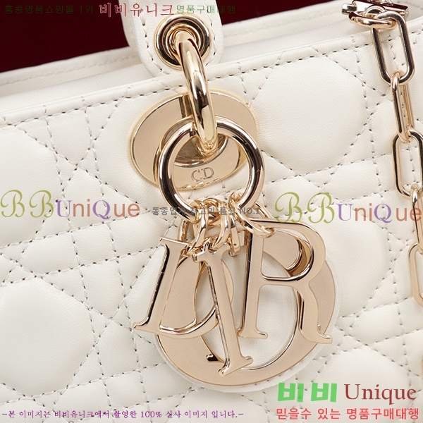 #��� ���̵� �� ���̹� �̵� M054035-108