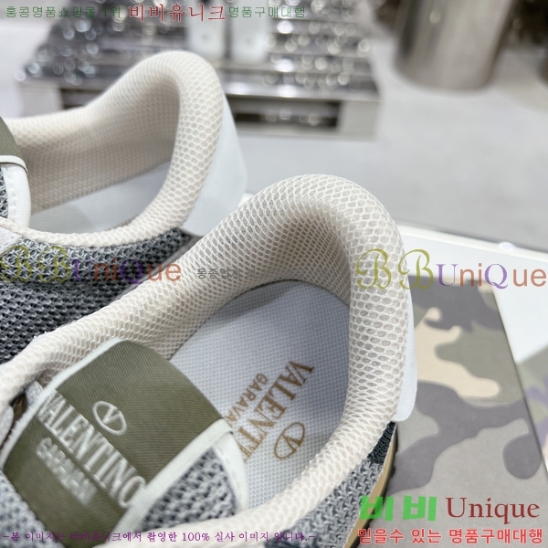 ���� �߷�Ƽ�� ����Ŀ�� A239204-52