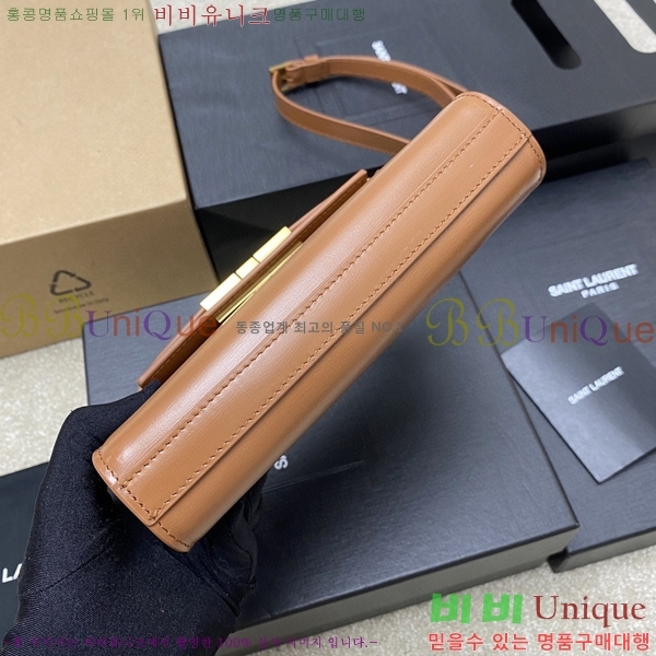 #���ζ� MANHATTAN �ڽ� �̴� ũ�ν��� 727766-5������-270�����롽