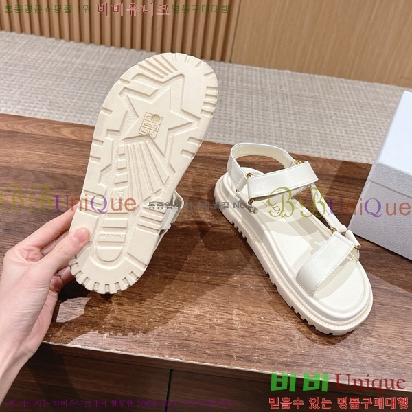 ��� D-���̺� ���� D5656241-3