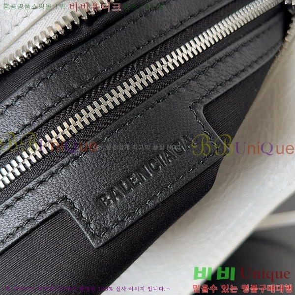 #߷þư  Ƽ   7977892-4