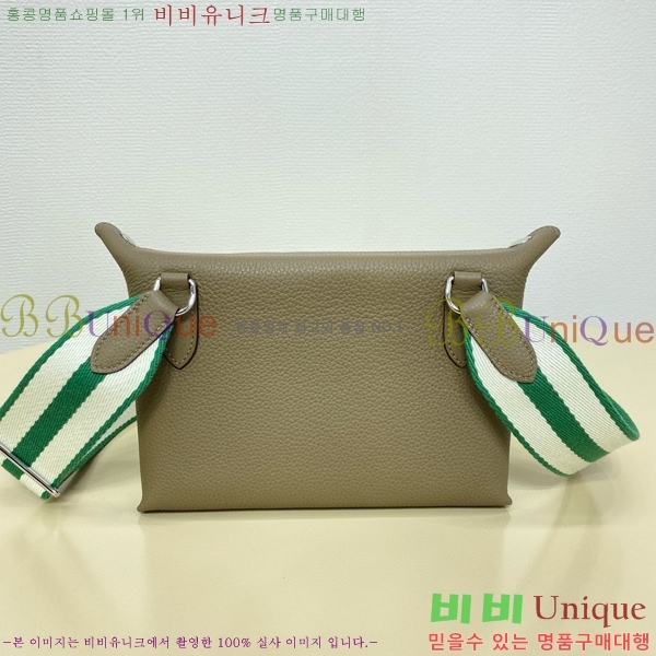 #޽  HE7582141-2