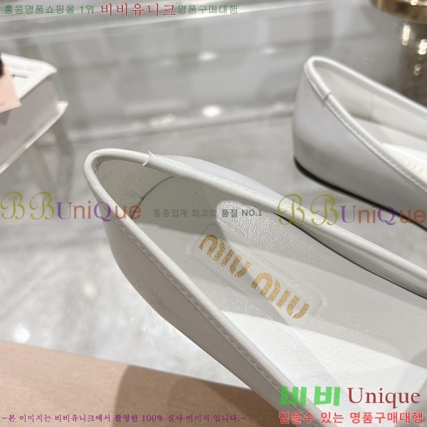 ���� �̿�̿� �÷����� 28M24713-2