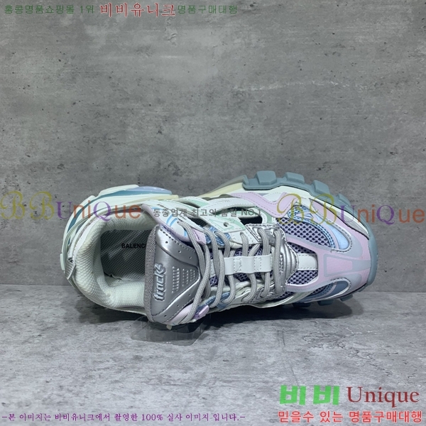 �߷��þư� Track 4.0 ����Ŀ�� 49BL2411-1443-10