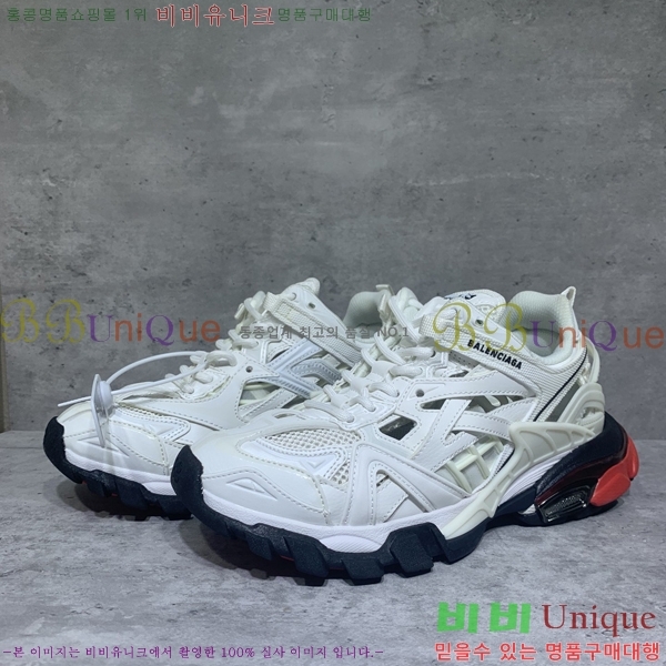 �߷��þư� Track 4.0 ����Ŀ�� 49BL2411-1443-12