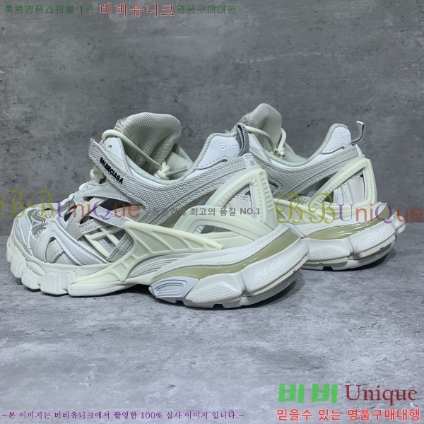 �߷��þư� Track 4.0 ����Ŀ�� 49BL2411-1443-16