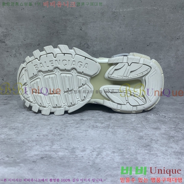 �߷��þư� Track 4.0 ����Ŀ�� 49BL2411-1443-16