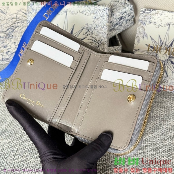 # ī Ʈ   S5032-401