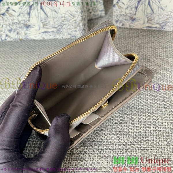 # ī Ʈ   S5032-401