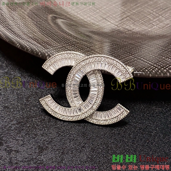  ġ CH9713222-6