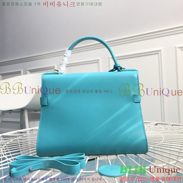 # Ʈ  MM TP0028-207