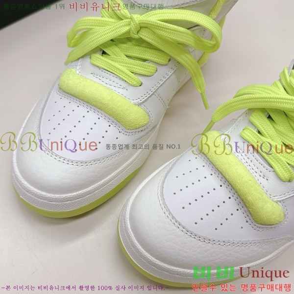 ζ ž Ŀ 32SL862350-3