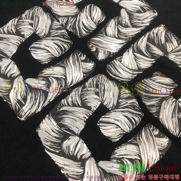   Ƽ  10GV2521737-1
