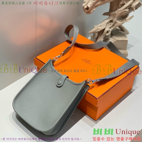 #�����޽� ������ �̴� HEW85838-649