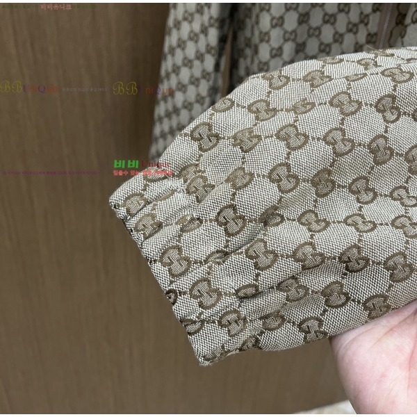   ĵ  25G2522534-1
