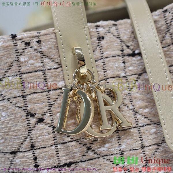 #  Ƽ Ʈ M22836-3