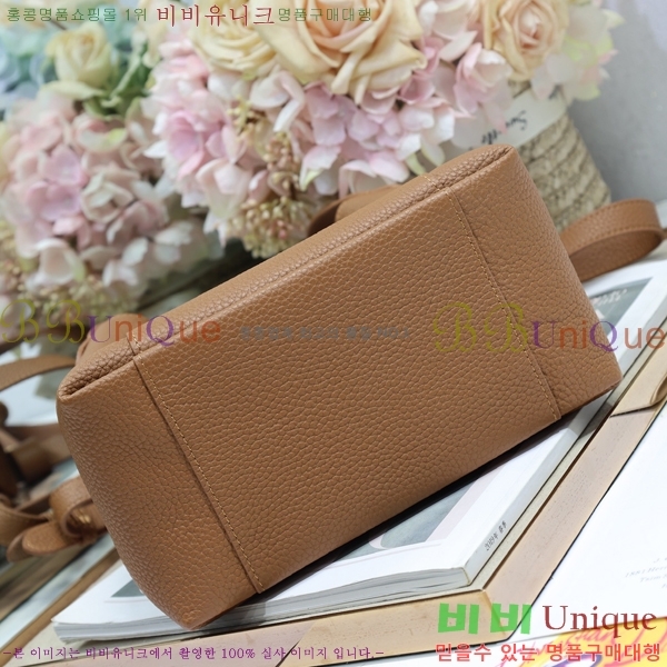 # Signature  Ŷ 78M2840-781