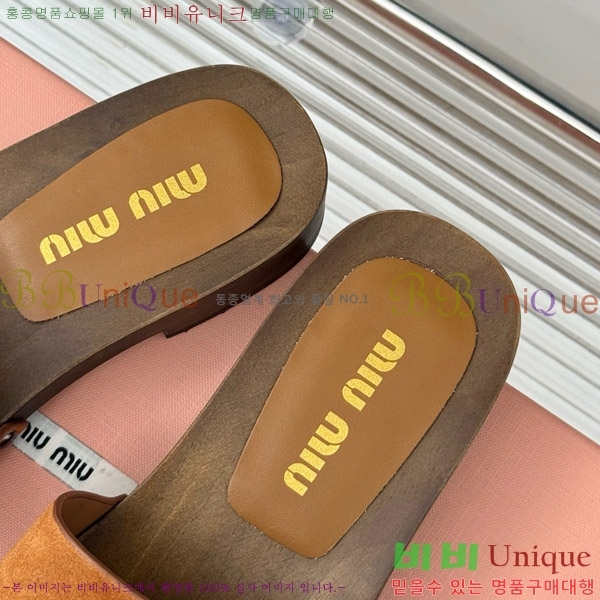  ̿̿ Ŭα 32MIU798765-7 3CM