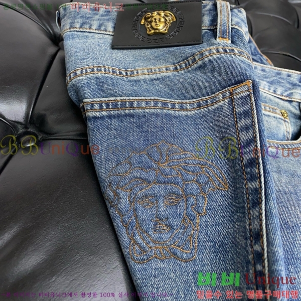  ü û VR25226449-1