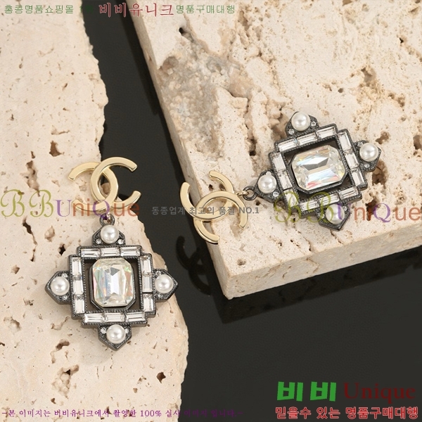 * Ͱ CH00334-6