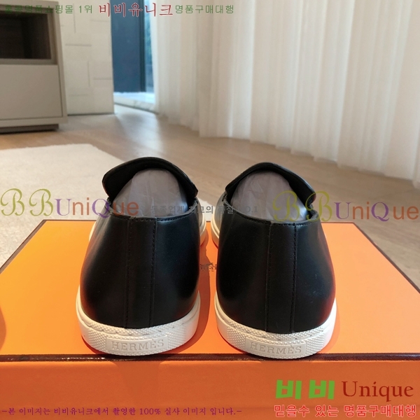 ޽ Julian   38H253157-5