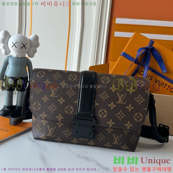 ̺ S  ޽ M46749-702