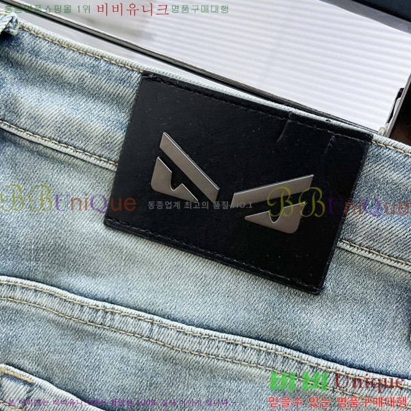   û F25503