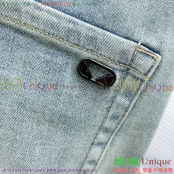   û F25503
