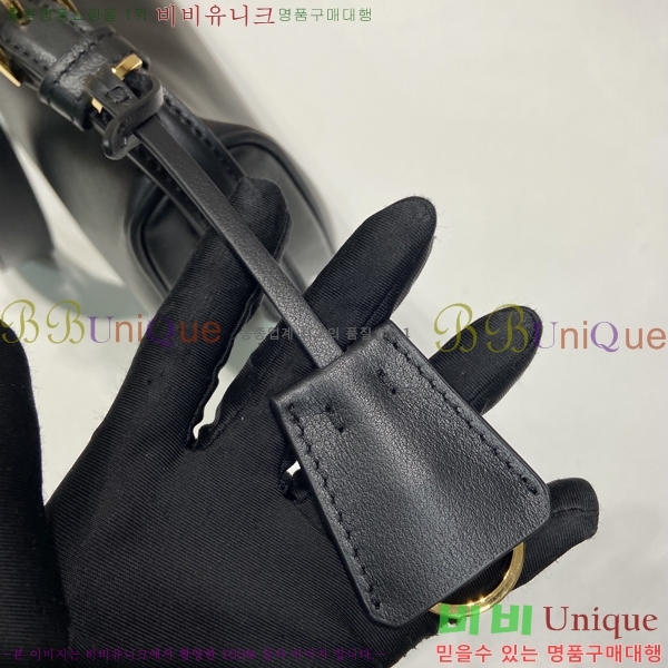 #    1BC255-851 - 425롽