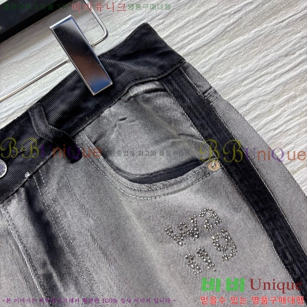  ˷    AW126659-1