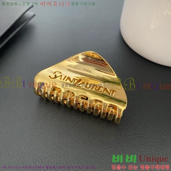 ζ   YSL064056-1