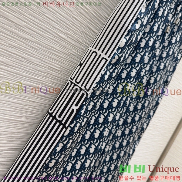   Ʈ DO251222-6