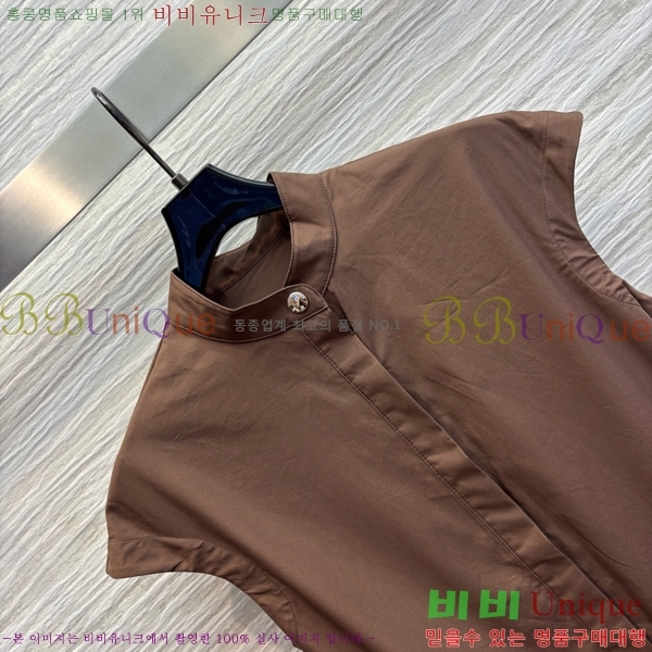   ǽ M4X15775-13