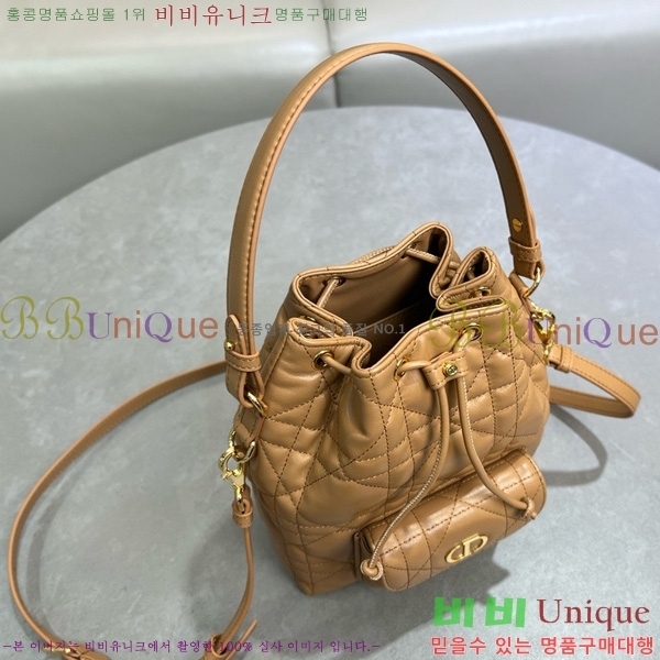 # ī  Ŷ M3372-104