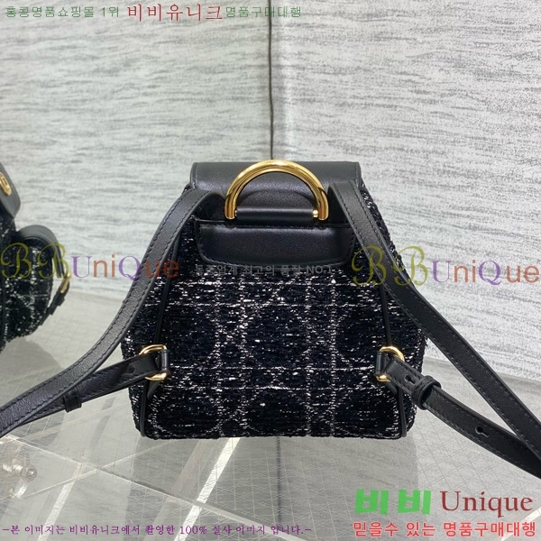 # ī   M772801-900