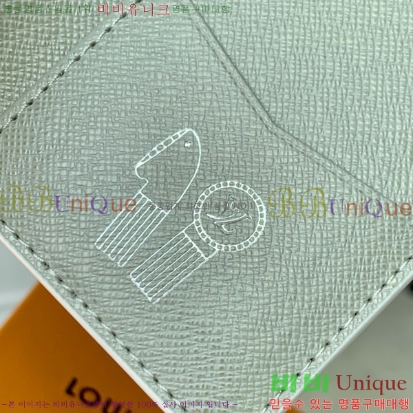 #̺  ų ׶Ʈ M14134-102