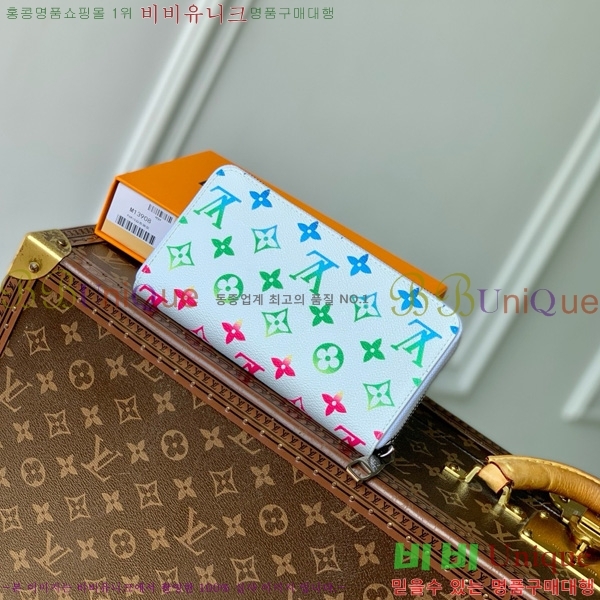 #̺   M13908-102