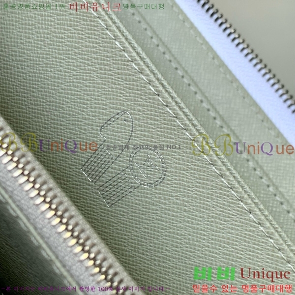 #̺   M13908-102