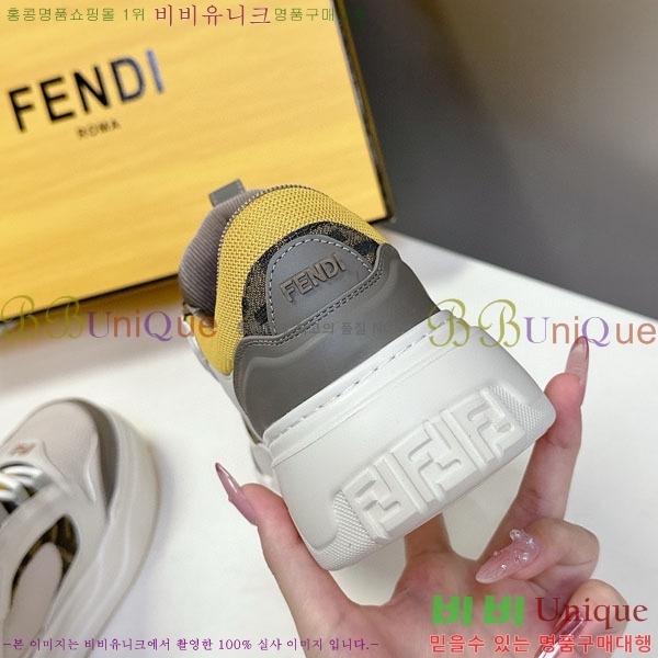   Ŀ F8561113-2