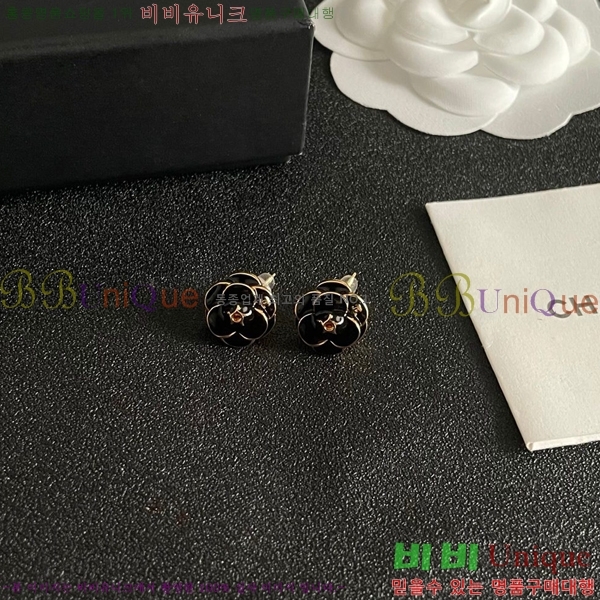 * Ͱ CH00388770-28