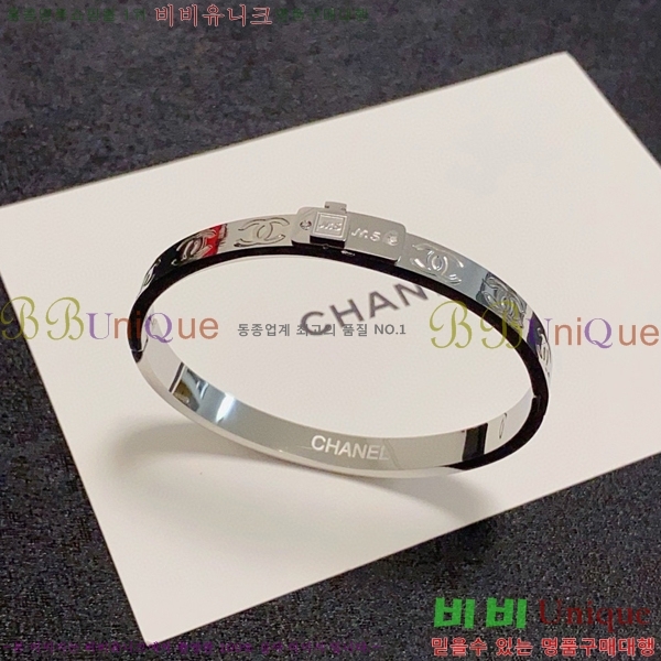 *  CH6600234-7