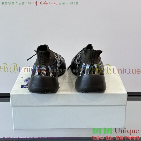   Ŀ B482923-4