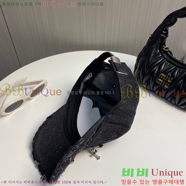 ũ  4122602-1