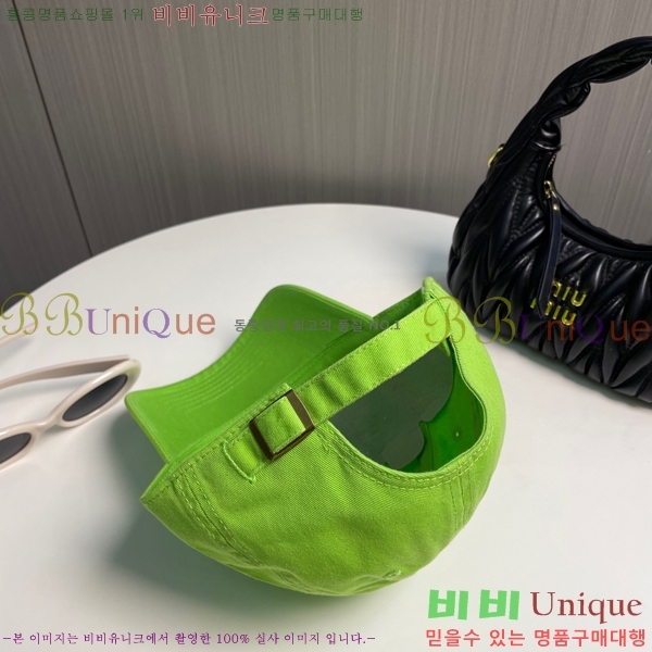 ũ  4122601-6