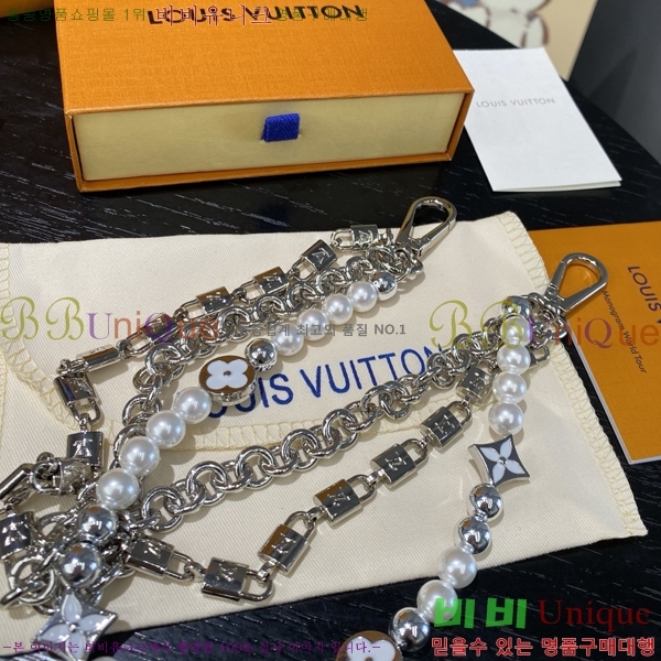 ���̺��� ���� 13LV8879-1