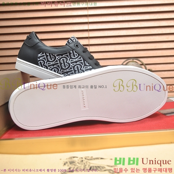   Ŀ B482921-24