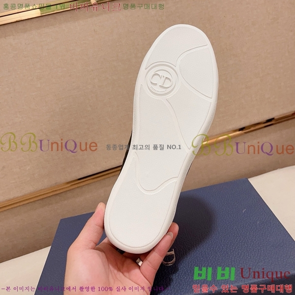   Ŀ DR974919-2