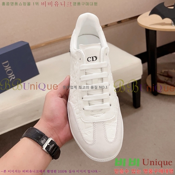   Ŀ DR974919-3